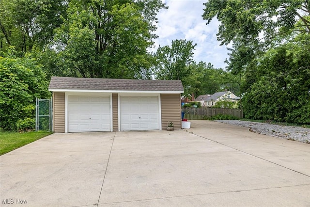4050 Walter Rd, North Olmsted, OH 44070 - view of detached garage