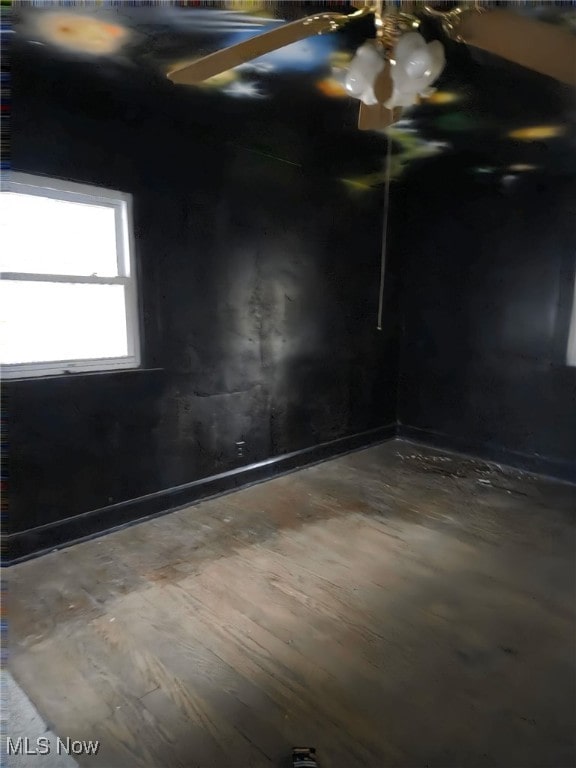 422 N Worthington St, Youngstown, OH 44510 - photo 20