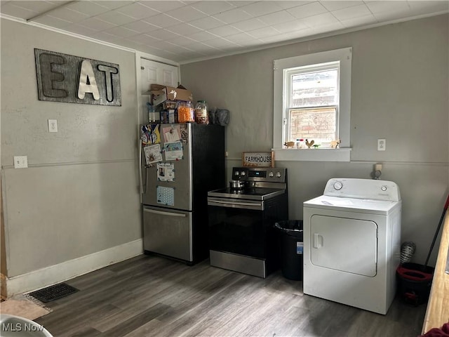 445 N 3rd, Cambridge, OH 43725 - laundry room with washer / clothes dryer, wood finished floors, and ornamental molding