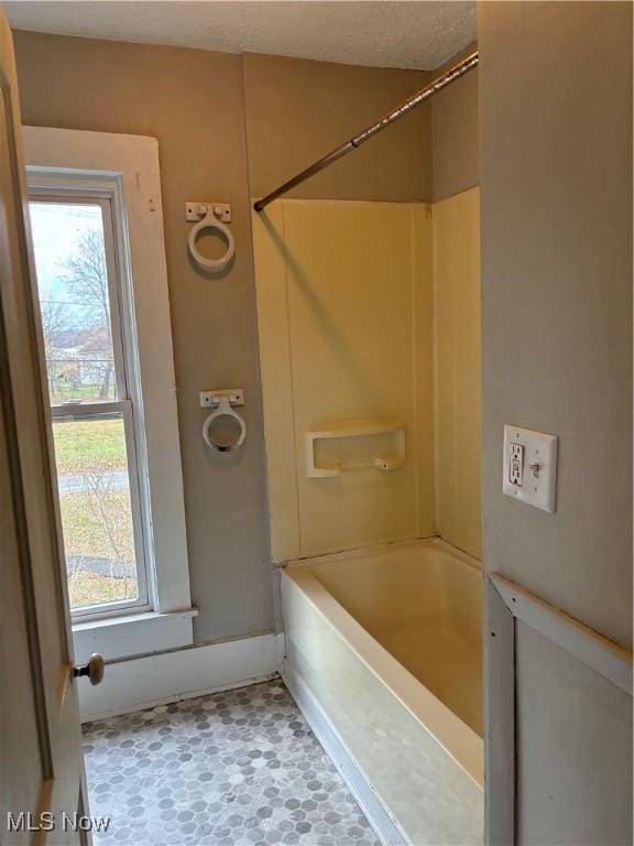 445 N 3rd, Cambridge, OH 43725 - full bathroom featuring plenty of natural light and shower / bath combination
