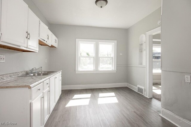 9215 Yale Ave, Cleveland, OH 44108 - photo 10