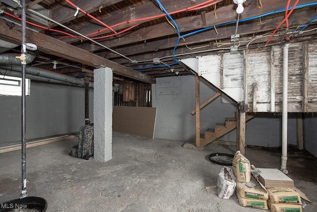 9215 Yale Ave, Cleveland, OH 44108 - photo 44