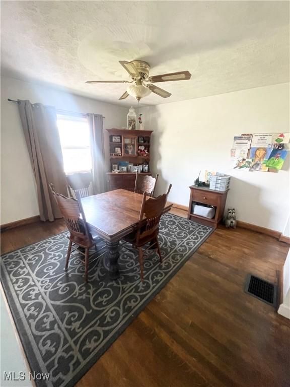 216 Charleston St, Cadiz, OH 43907 - photo 8
