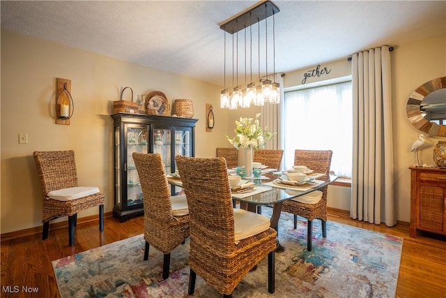 5507 13th Ave, Vienna, WV 26105 - dining area with wood finished floors