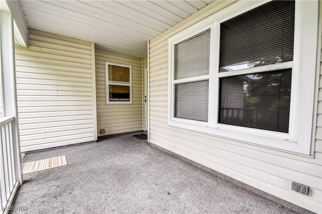 104 Cedar Gln, Chardon, OH 44024 - photo 4
