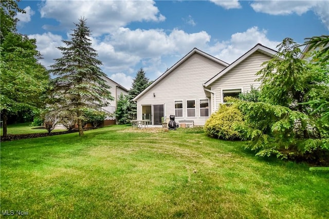 104 Cedar Gln, Chardon, OH 44024 - photo 5