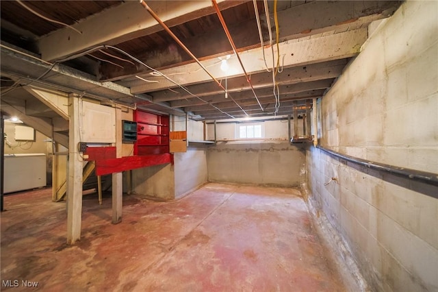 1237 Center St, Ashland, OH 44805 - basement with washer / dryer