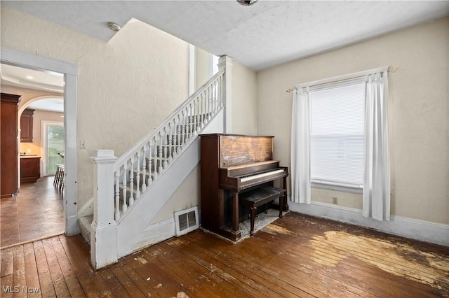136 Lincoln St, Amherst, OH 44001 - photo 10