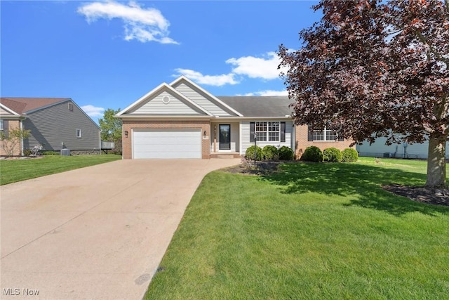 4662 Helmsworth Dr NE, Canton, OH 44714 - photo 2