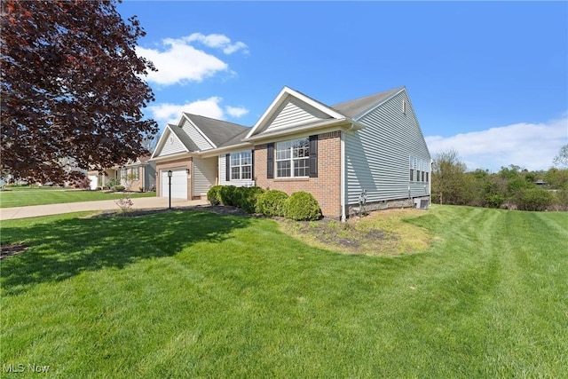 4662 Helmsworth Dr NE, Canton, OH 44714 - photo 4
