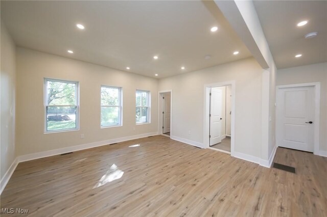 1661 E 118th St, Cleveland, OH 44106 - photo 5