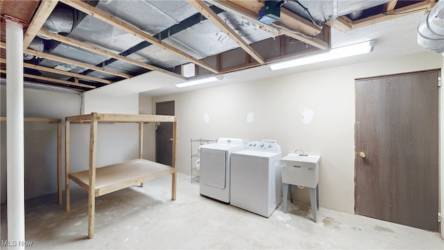 4314 Cheval Cir, Stow, OH 44224 - laundry room featuring independent washer and dryer