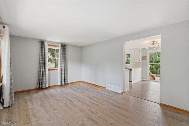 541 Broad St, Wadsworth, OH 44281 - unfurnished room featuring light wood-style floors and baseboards