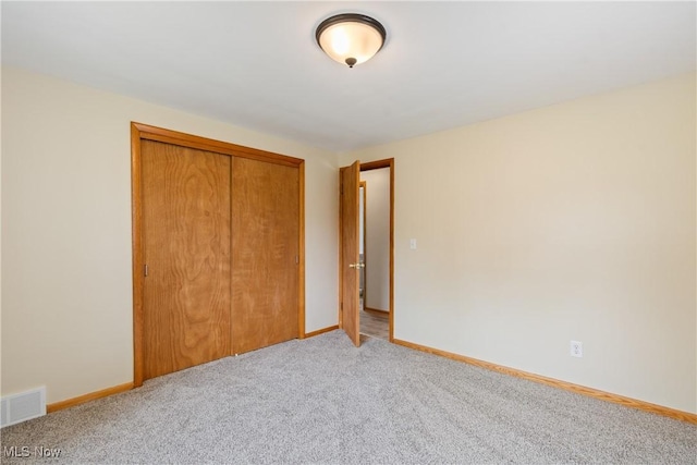 541 Broad St, Wadsworth, OH 44281 - unfurnished bedroom featuring light colored carpet and a closet