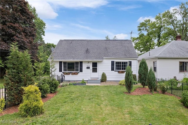 541 Broad St, Wadsworth, OH 44281 - rear view of house featuring roof with shingles