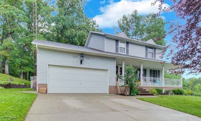 34 Delaware Trl, Malvern, OH 44644 - photo 1
