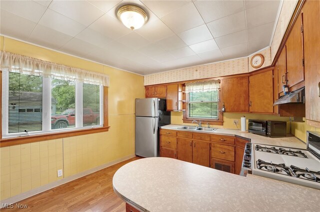 631 W Herrick Ave, Wellington, OH 44090 - photo 12
