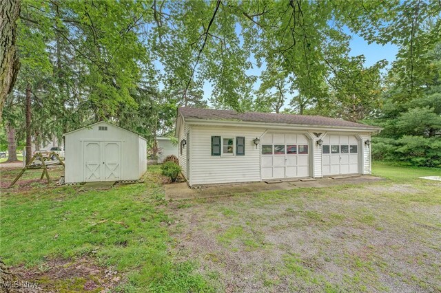 631 W Herrick Ave, Wellington, OH 44090 - photo 32