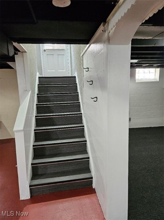 21731 Nicholas Ave, Euclid, OH 44123 - view of stairway