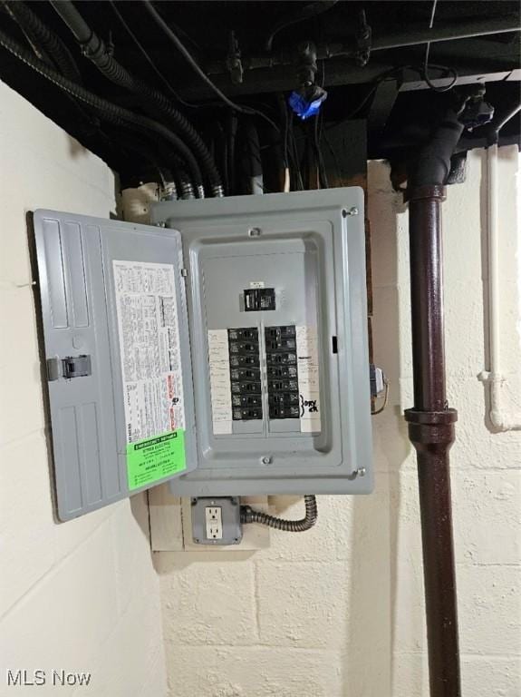 21731 Nicholas Ave, Euclid, OH 44123 - utility room featuring electric panel