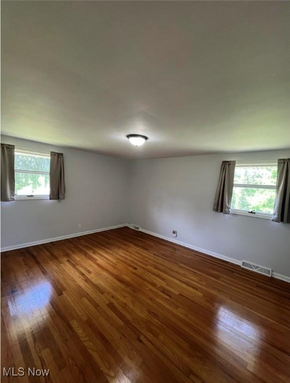 132 Highland Acres, Bloomingdale, OH 43910 - unfurnished room with wood finished floors
