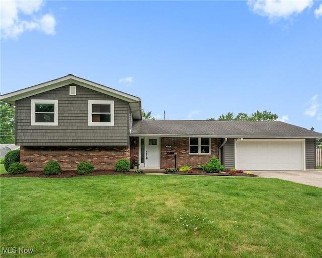 180 Ashwood Dr, Avon Lake, OH 44012 - photo 1