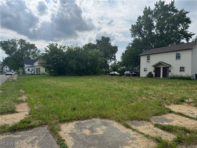 165 S 3rd St, Newark, OH 43055