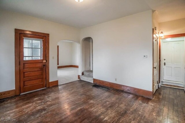 10044 Cleveland Ave NW, Uniontown, OH 44685 - photo 9