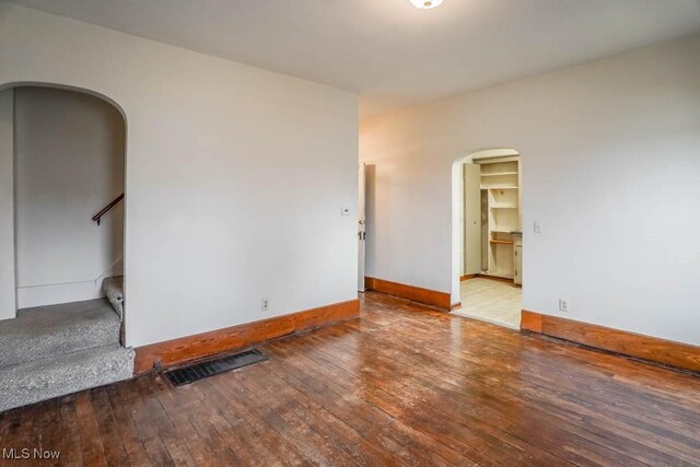 10044 Cleveland Ave NW, Uniontown, OH 44685 - photo 10