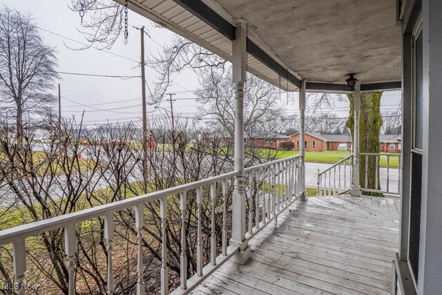 10044 Cleveland Ave NW, Uniontown, OH 44685 - photo 24