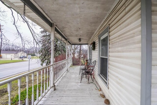 10044 Cleveland Ave NW, Uniontown, OH 44685 - photo 26