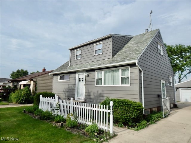6469 Almont Dr, Brook Park, OH 44142 - photo 1