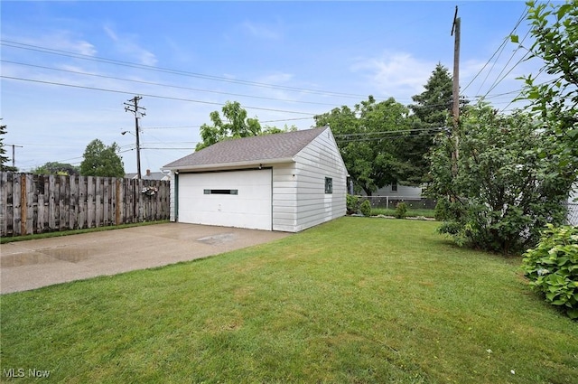 5910 Gerald Ave, Parma, OH 44129 - view of yard featuring an outdoor structure and a garage