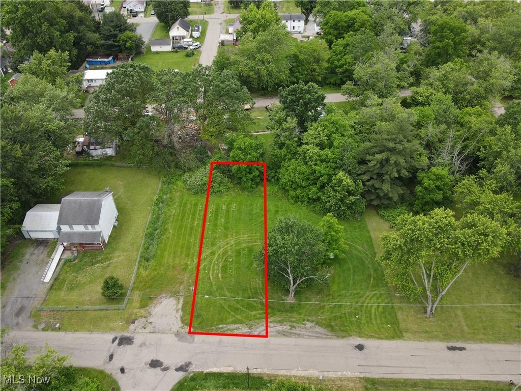 Baumford Ave SE, Canton, OH 44707 - photo 2