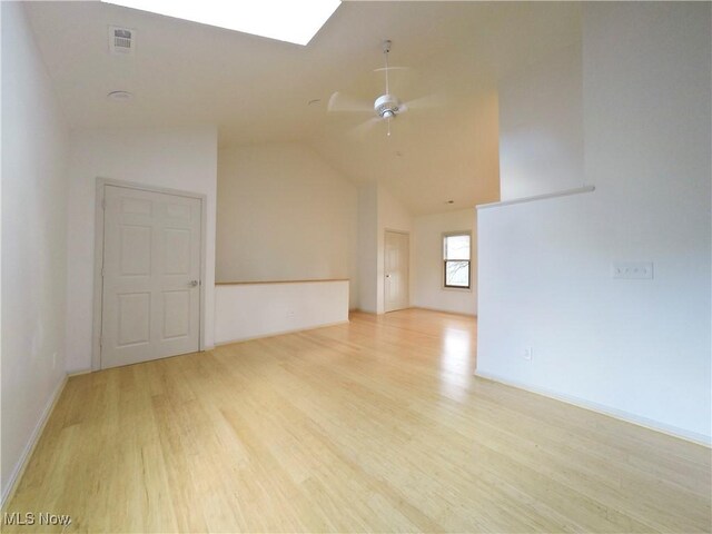 2444 Tremont Ave, Cleveland, OH 44113 - photo 15