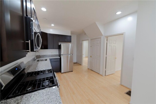 2444 Tremont Ave, Cleveland, OH 44113 - photo 22