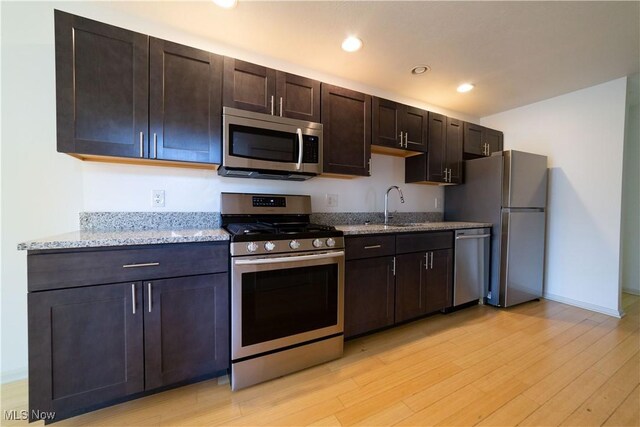 2444 Tremont Ave, Cleveland, OH 44113 - photo 43