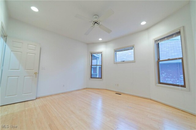 2444 Tremont Ave, Cleveland, OH 44113 - photo 31