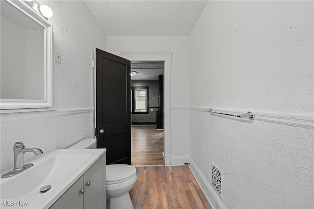 4104 Clybourne Ave, Cleveland, OH 44109 - photo 10