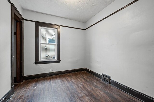 4104 Clybourne Ave, Cleveland, OH 44109 - photo 28