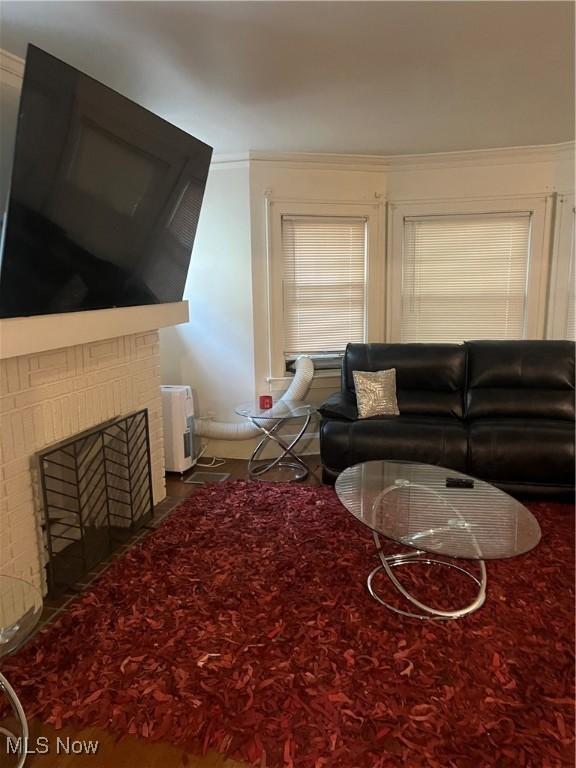 1296 E 137th St, East Cleveland, OH 44112 - photo 2