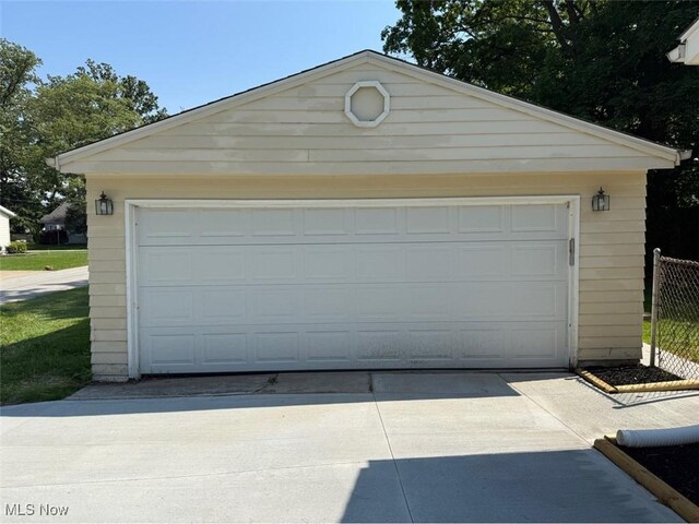 7560 Miami Rd, Mentor On The Lake, OH 44060 - photo 22