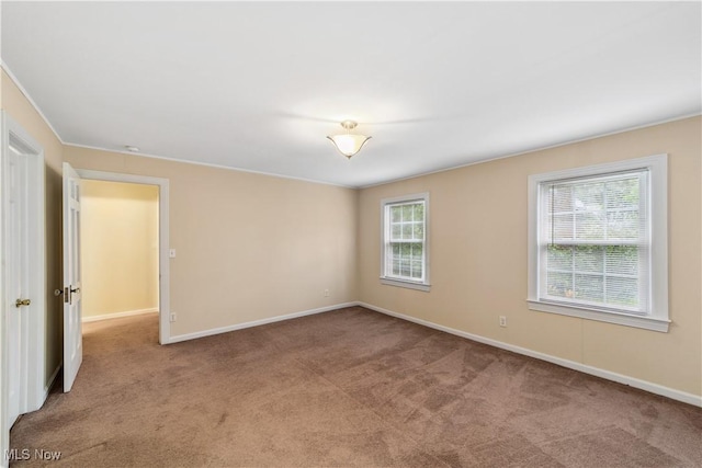 3965 Ellendale Rd, Chagrin Falls, OH 44022 - unfurnished room with carpet floors and baseboards
