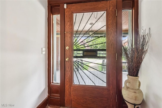 1575 E 108th St, Cleveland, OH 44106 - view of doorway