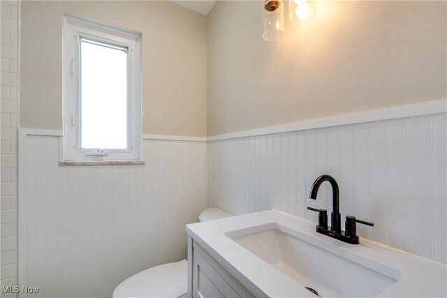 2112 Grovewood Ave, Parma, OH 44134 - photo 20