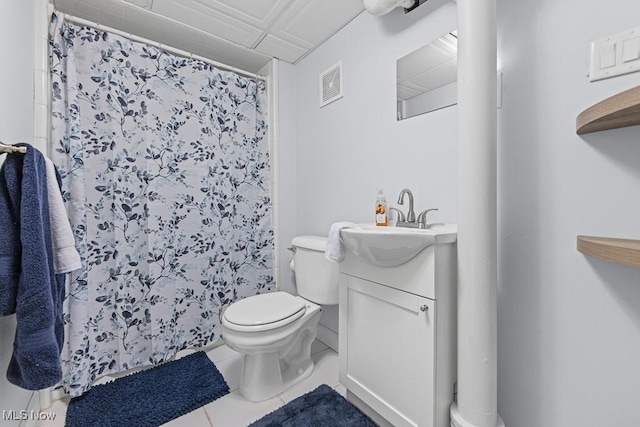 4000 Kenneth Rd, Stow, OH 44224 - bathroom featuring vanity, tile patterned flooring, and a shower with curtain