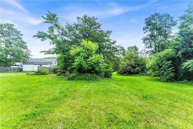 202 N State St, Rochester, OH 44090 - view of yard