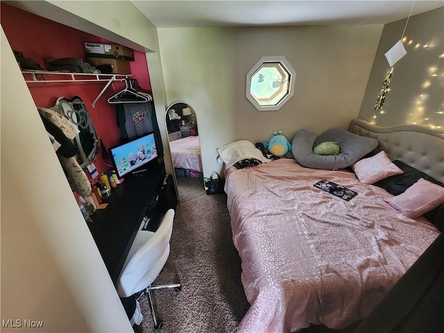 4495 Old River Rd, Philo, OH 43771 - bedroom with carpet flooring