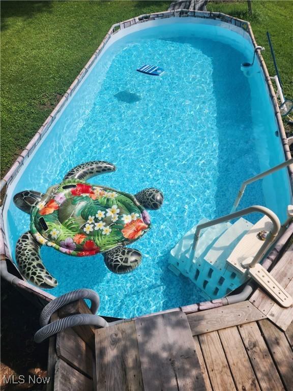 4495 Old River Rd, Philo, OH 43771 - outdoor pool featuring a yard