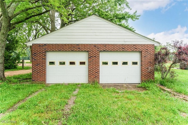 9509 Reed Rd, Columbia Station, OH 44028 - view of detached garage